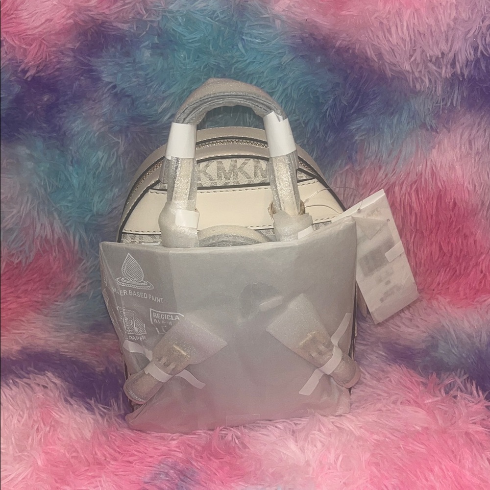 💋SOLD💋NWT Michael Kors Mini Logo Backpack | Signature MK Cream & Gold - Picture 6 of 9